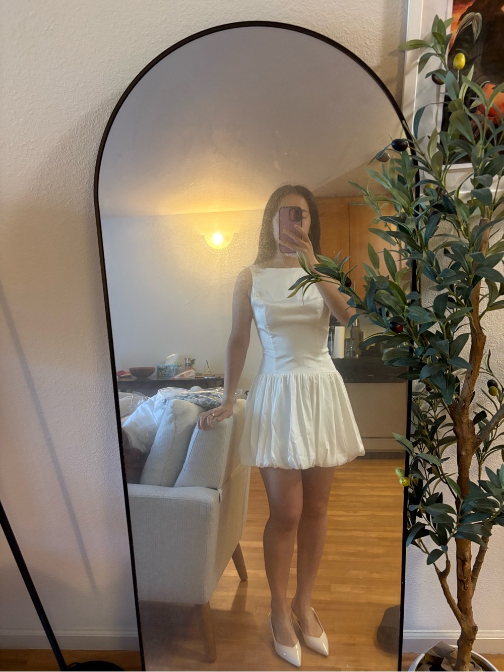 Abercrombie & Fitch Sleeveless Cream Mini Dress - Elegant Boatneck Design